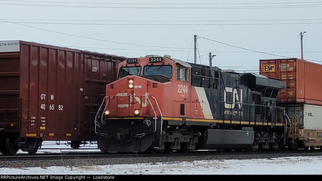 CN 2244